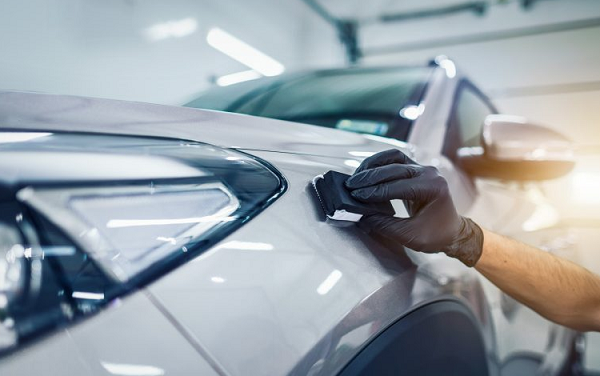 نکات تشخیص رنگ خودرو با دست کشیدن رو بدنه